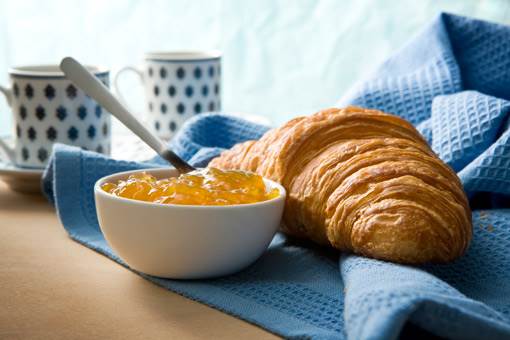 ארוחת בוקר מאוזנת יכולה לסייע מאוד לתחושת נוחות בזמן המבחן